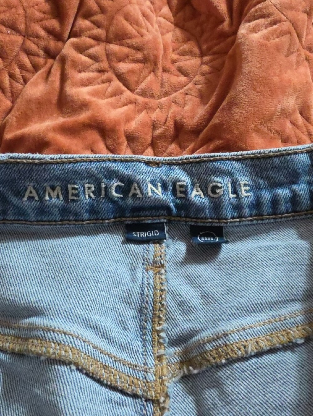 American Eagle Outfitters Light Blue Distressed Denim Shorts - Picture 4 of 4